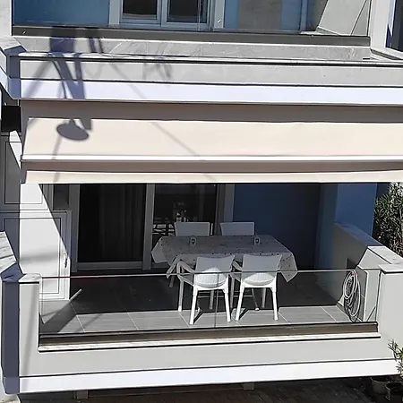 Nastazia * Néa Péramos